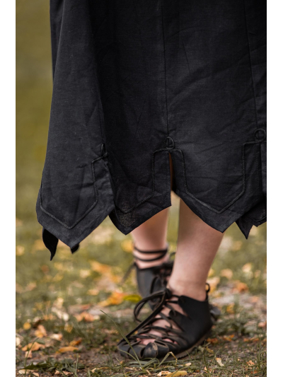 Trollfelsen Leonardo Carbone Mittelalter Gewandung Ritter Wikinger Burgfrau Magd Maid Stickerei Rock Svenja Schwarz _2_